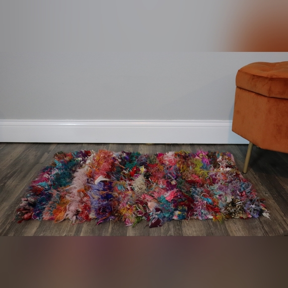 Handwoven Double-Sided Colorful Indian Chindi Rag Rug 21"x35" - Picture 2 of 4